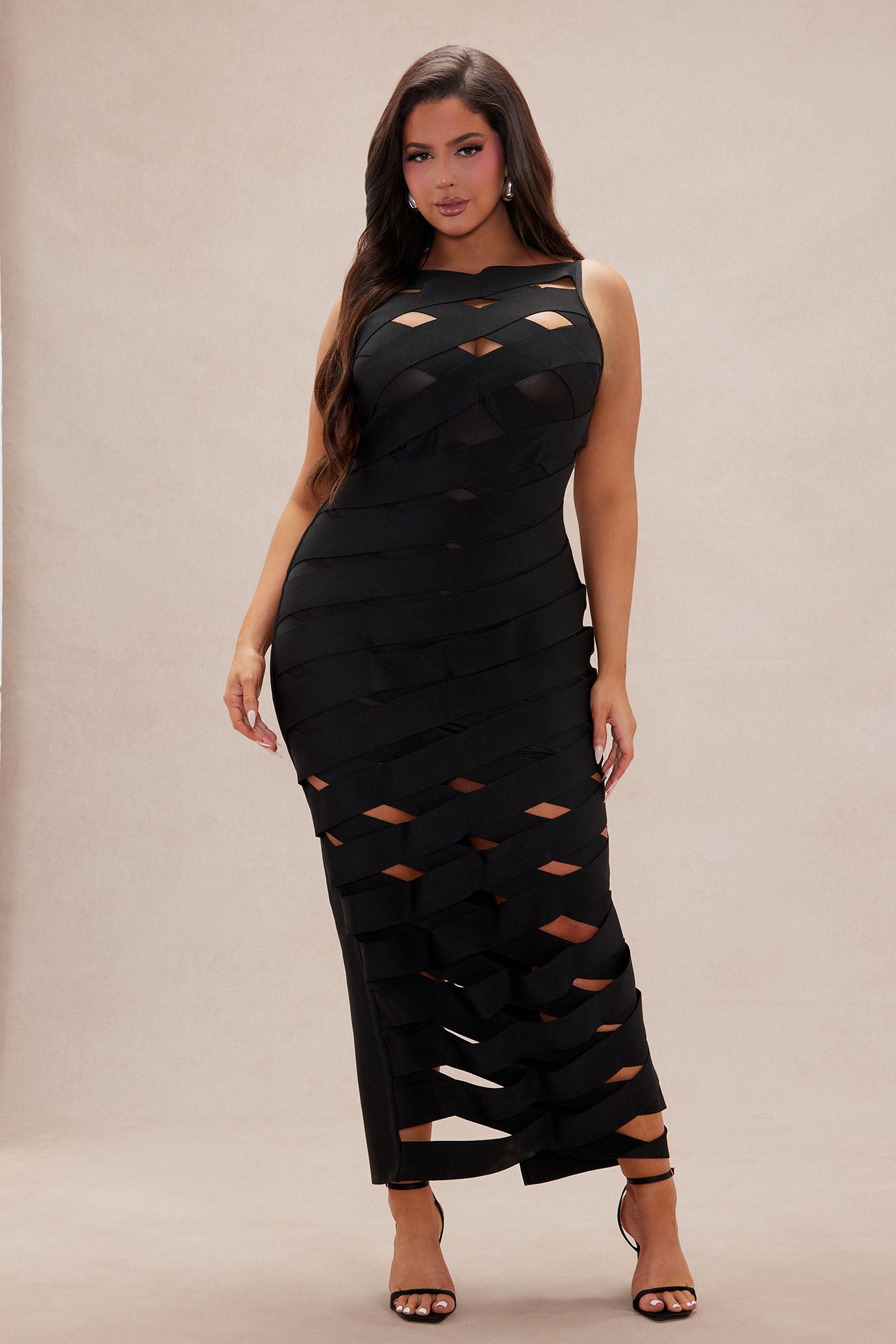 Brianna Bandage Maxi Dress - Black for Effortless Elegance.