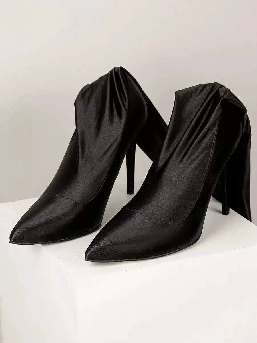 Hauture Sexy Pointy Toe Stiletto Heel Hybrid Leggings Strechy Black PaStyle:FashionableClosure Type:Side zipperDetails:DrapedPattern Type:PlainHeels:StilettoOccasion:PartyColor:BlackToe:Point ToeHeel Height:High HeelLining Material:PU Redemption By Ashley NorthHauture Sexy Pointy Toe