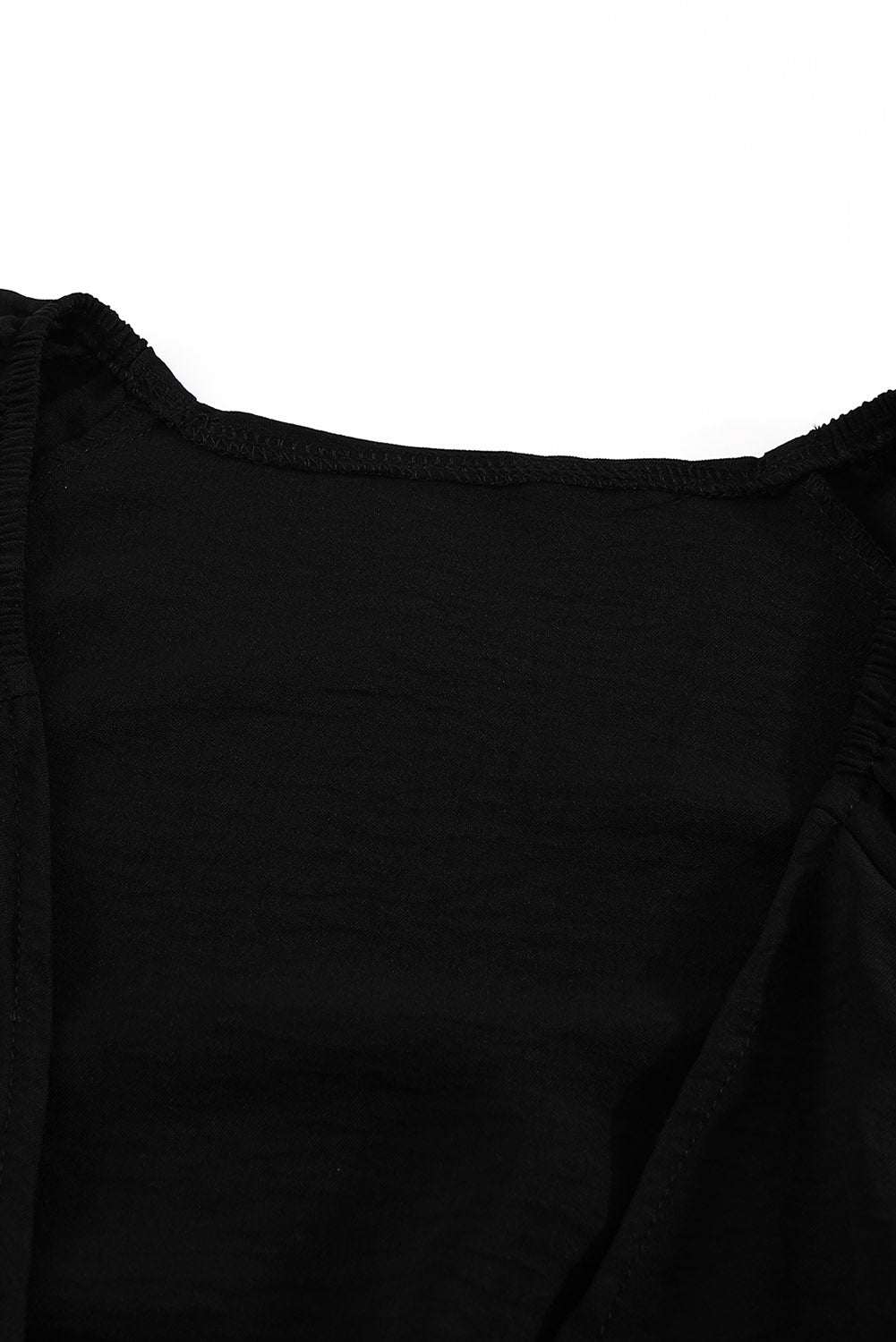 Tied Flounce Sleeve Plunge RomperPattern type: Solid
Style: Sexy
Features: Tie, Pockets
Neckline: Plunge
Length: Short
Sleeve length: Long sleeves
Sleeve type: Lantern sleeves
Material composition: Redemption By Ashley NorthTied Flounce Sleeve