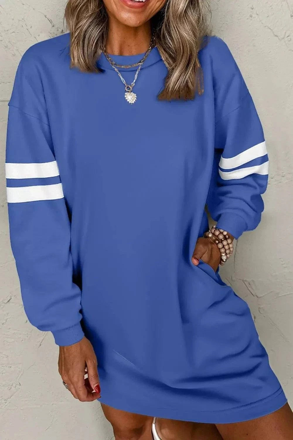 Stripe Long Sleeve Casual Sweatshirt DressFeatures:Pocketed
Stretch:Slightly stretchy
Body:Not lined
Material composition:65% polyester, 35% cotton
Care instructions:Machine wash cold. Tumble dry low.
ImportRedemption By Ashley NorthStripe Long Sleeve