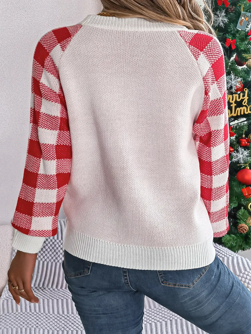 Reindeer Plaid Round Neck Long Sleeve Sweater.