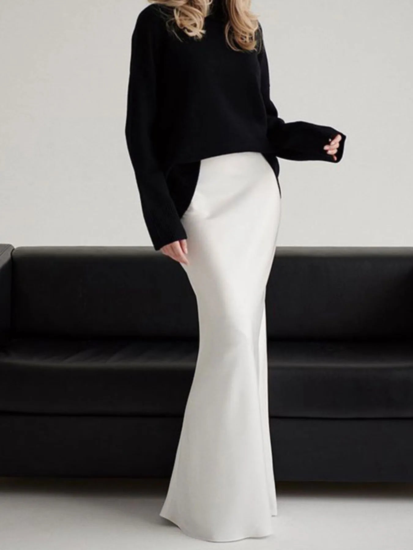 High-Waisted Maxi Skirt for Effortless Style and Comfort.